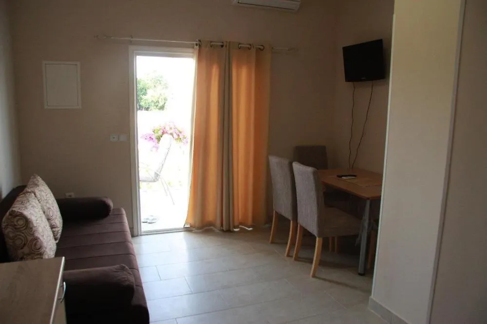 Apartment Zaton 15000C